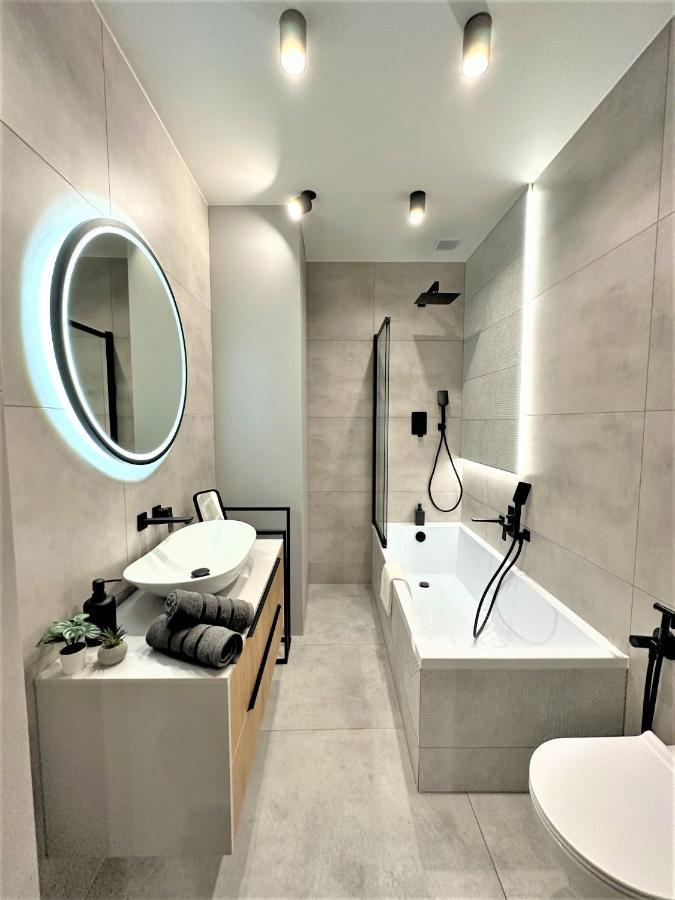 Luxury 100M2 Loft Design-Apartment At Wawel + Netflix 克拉科夫 外观 照片