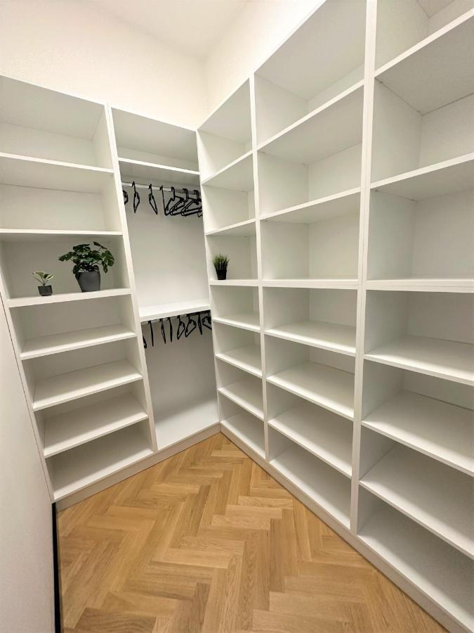 Luxury 100M2 Loft Design-Apartment At Wawel + Netflix 克拉科夫 外观 照片